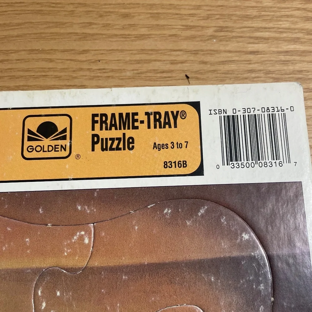 Disney Snow White & Seven Dwarfs Frame Tray Puzzle Piece Dancing Scene Golden 25